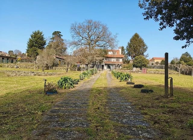 7 soverom Finca/Herregård til salgs i Tui med svømmebasseng garasje - € 580 000 (Ref: 9685498)