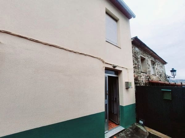 4 bedroom Finca/Country House for sale in Vigo with garage - € 135,000 (Ref: 9691331)