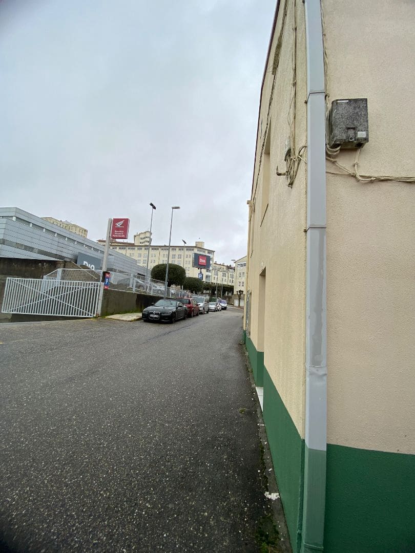 4 bedroom Finca/Country House for sale in Vigo with garage - € 135,000 (Ref: 9691331)