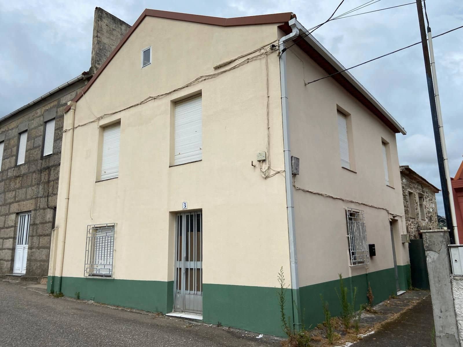 3 bedroom Finca/Country House for sale in Vigo with garage - € 135,000 (Ref: 9691333)