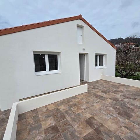 4 slaapkamer Villa te koop in Oia met garage - € 340.000 (Ref: 9691429)