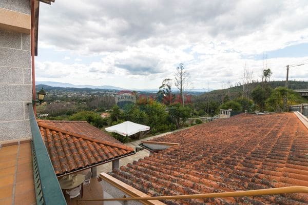 5 soveværelse Villa til salg i As Neves med swimmingpool garage - € 295.000 (Ref: 9691642)