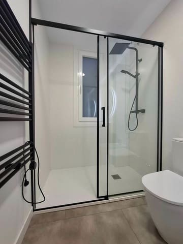 Piso de 3 habitaciones en Vigo en venta - 389.000 € (Ref: 9694560)