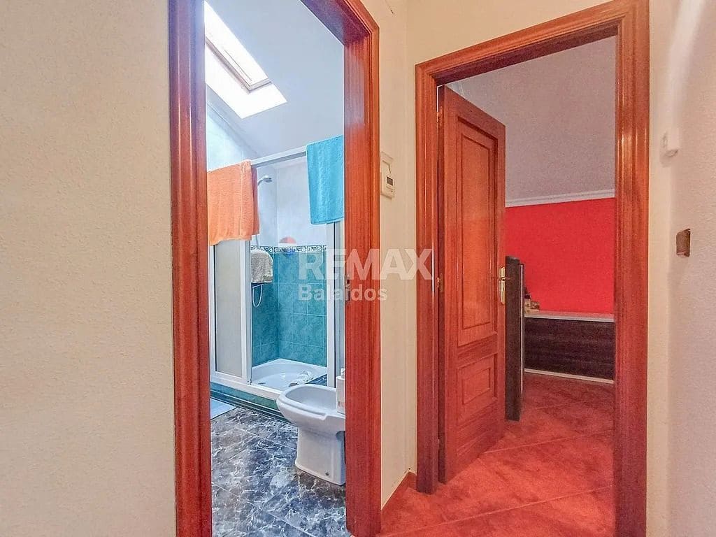 9 bedroom Apartment for sale in A Caniza with garage - € 449,000 (Ref: 9705898)