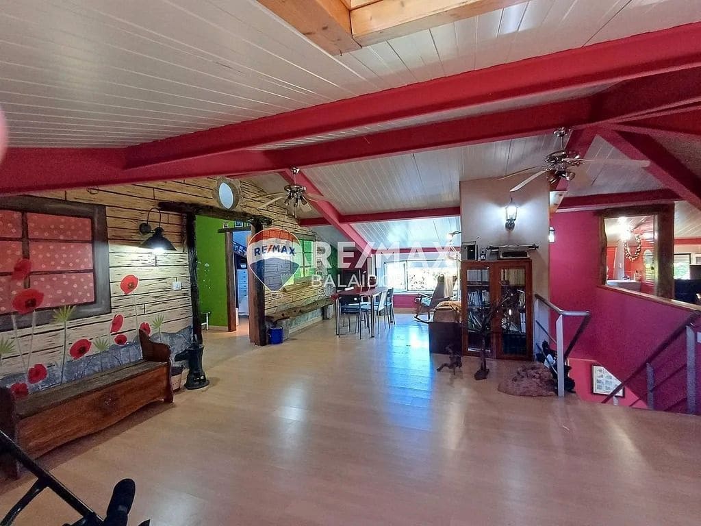 8 bedroom Finca/Country House for sale in Covelo with garage - € 299,000 (Ref: 9705920)