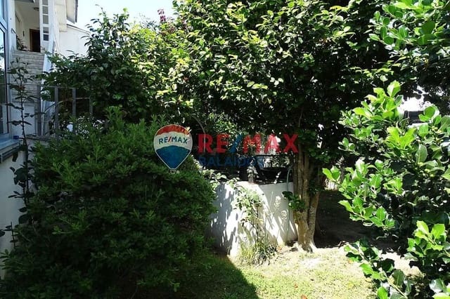 6 sovrum Villa till salu i Vigo med garage - 880 000 € (Ref: 9705921)