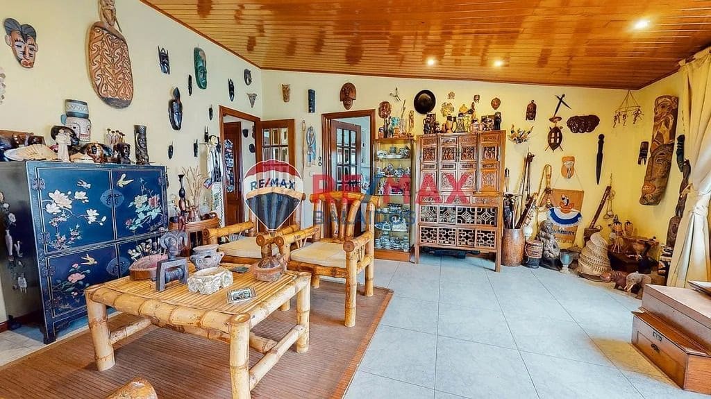 6 bedroom Villa for sale in Vigo with garage - € 880,000 (Ref: 9705921)