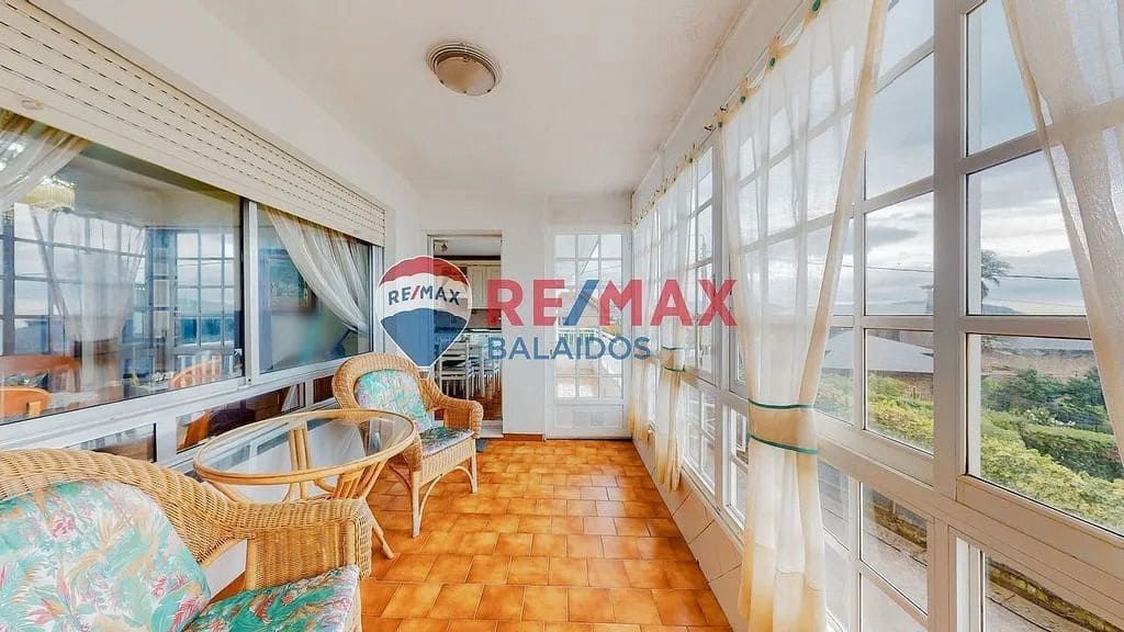 6 bedroom Villa for sale in Vigo with garage - € 880,000 (Ref: 9705921)