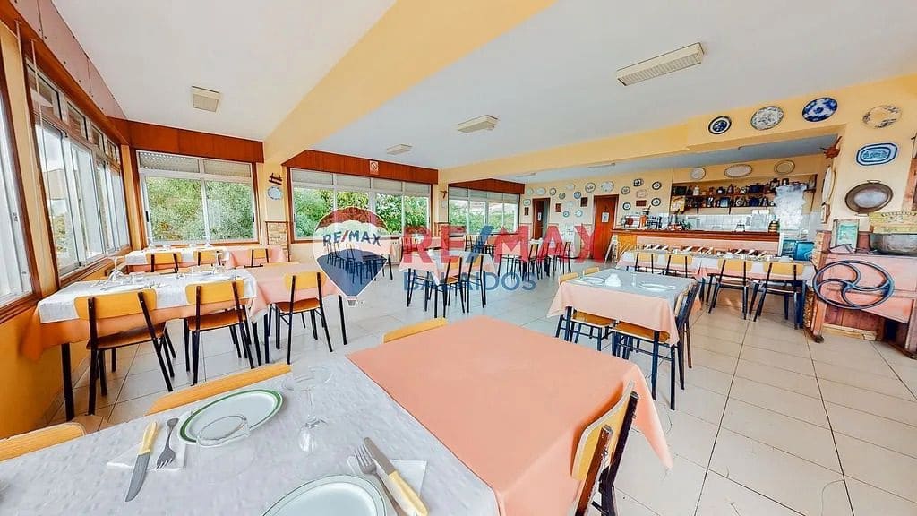 6 bedroom Villa for sale in Vigo with garage - € 880,000 (Ref: 9705921)