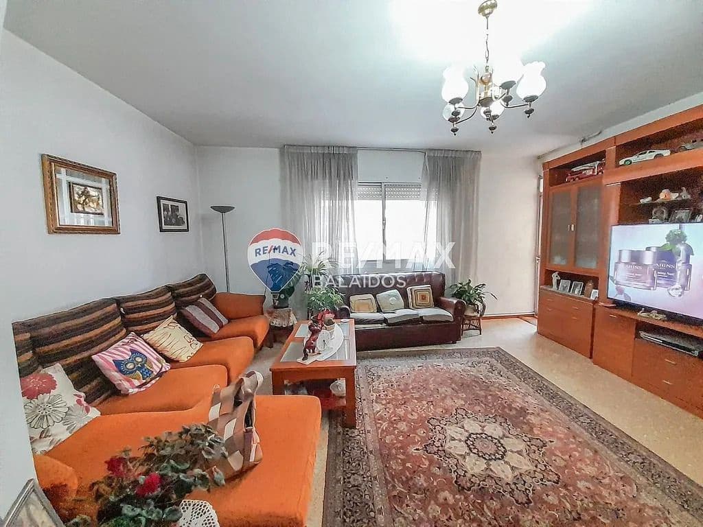 4 soveværelse Villa til salg i Ponteareas med garage - € 250.000 (Ref: 9705922)