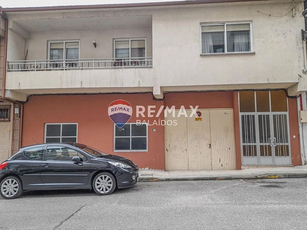 4 soveværelse Villa til salg i Ponteareas med garage - € 250.000 (Ref: 9705922)