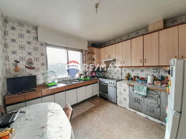 4 soveværelse Villa til salg i Ponteareas med garage - € 250.000 (Ref: 9705922)