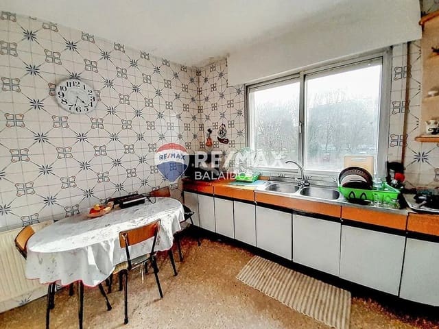 4 soveværelse Villa til salg i Ponteareas med garage - € 250.000 (Ref: 9705922)