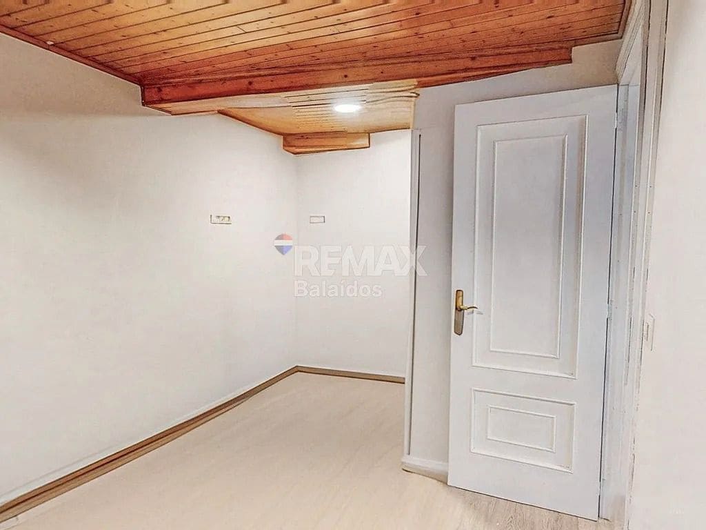 1 bedroom Apartment for sale in Vigo - € 140,000 (Ref: 9709013)