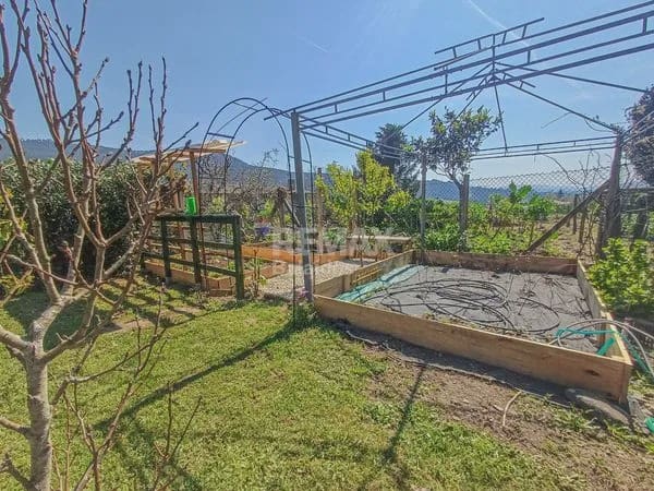 5 bedroom Semi-detached Villa for sale in O Rosal with pool garage - € 439,500 (Ref: 9720458)