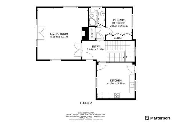 5 bedroom Villa for sale in Gondomar with pool garage - € 485,000 (Ref: 9726885)