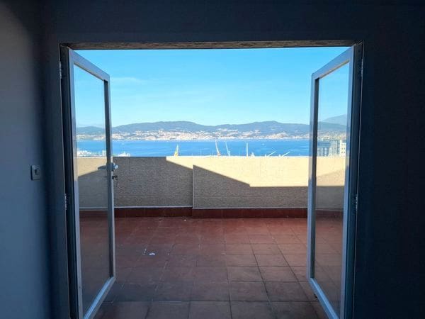 6 bedroom Flat for sale in Vigo with garage - € 520,000 (Ref: 9726924)