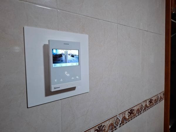 6 bedroom Flat for sale in Vigo with garage - € 520,000 (Ref: 9726924)