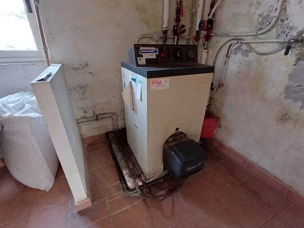 3 bedroom Finca/Country House for sale in Mondariz with garage - € 199,000 (Ref: 9726932)