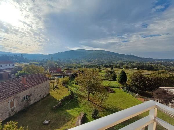 3 bedroom Finca/Country House for sale in Mondariz with garage - € 199,000 (Ref: 9726932)