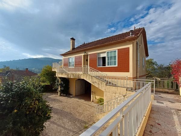 Finca/Casa Rural de 3 habitaciones en Mondariz en venta con garaje - 199.000 € (Ref: 9726932)