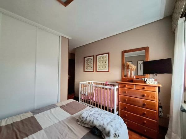 3 bedroom Flat for sale in Vigo with garage - € 330,000 (Ref: 9727078)
