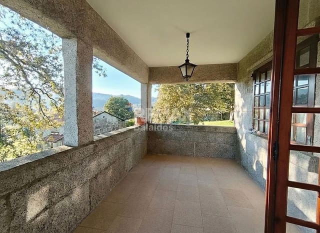 7 soveværelse Finca/Landehus til salg i Tui med swimmingpool garage - € 580.000 (Ref: 9727079)