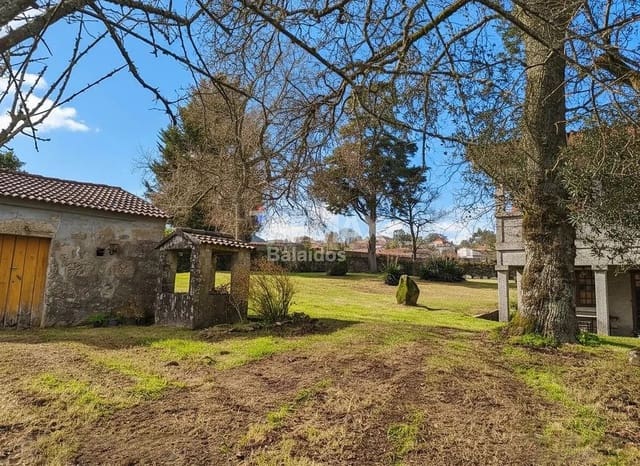 7 soveværelse Finca/Landehus til salg i Tui med swimmingpool garage - € 580.000 (Ref: 9727079)