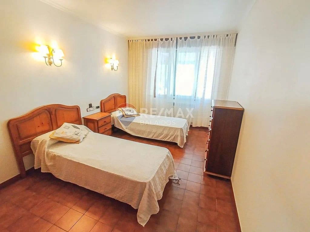 6 bedroom Finca/Country House for sale in Tomino with pool garage - € 348,000 (Ref: 9727081)