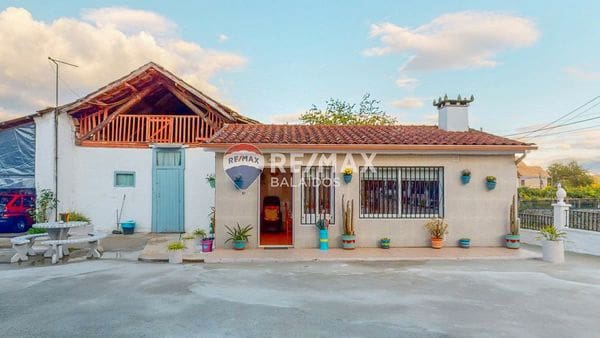 4 chambre Finca/Maison de Campagne à vendre à Ponteareas avec garage - 270 000 € (Ref: 9727084)