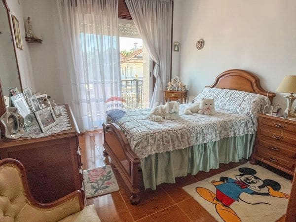 4 bedroom Finca/Country House for sale in Ponteareas with garage - € 270,000 (Ref: 9727084)