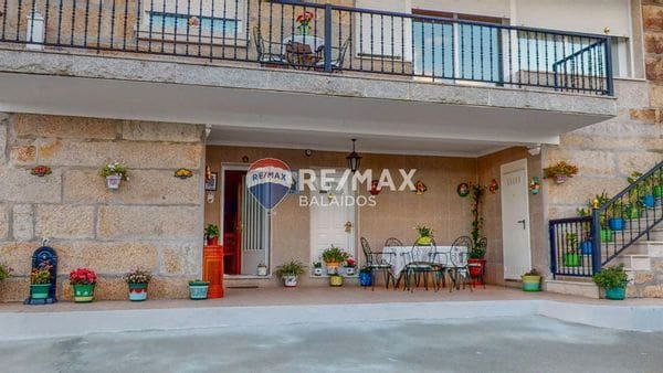 4 bedroom Finca/Country House for sale in Ponteareas with garage - € 270,000 (Ref: 9727084)