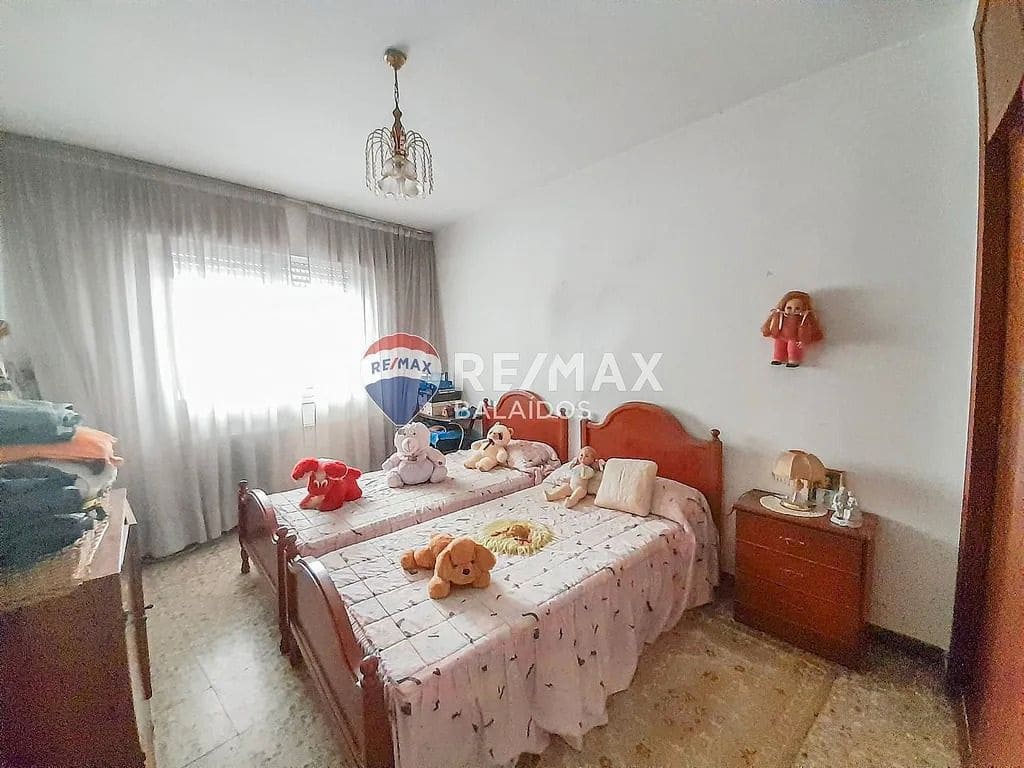 4 Zimmer Villa zu verkaufen in Ponteareas - 250.000 € (Ref: 9727086)