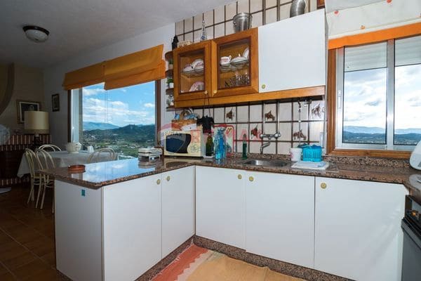 5 bedroom Finca/Country House for sale in As Neves with pool garage - € 295,000 (Ref: 9727087)