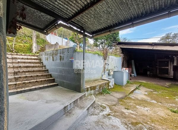 2 bedroom Finca/Country House for sale in Mos - € 114,500 (Ref: 9727089)