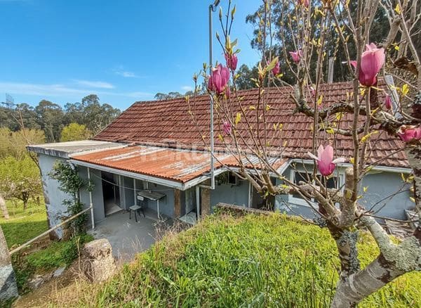 2 bedroom Finca/Country House for sale in Mos - € 114,500 (Ref: 9727089)