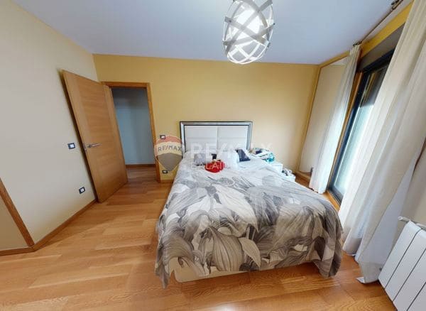 2 bedroom Flat for sale in Vigo with garage - € 295,000 (Ref: 9727522)