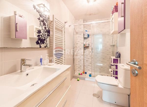 Piso de 2 habitaciones en Vigo en venta con garaje - 295.000 € (Ref: 9727522)