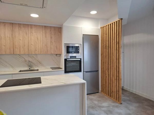 Piso de 3 habitaciones en Vigo en venta - 389.000 € (Ref: 9727523)