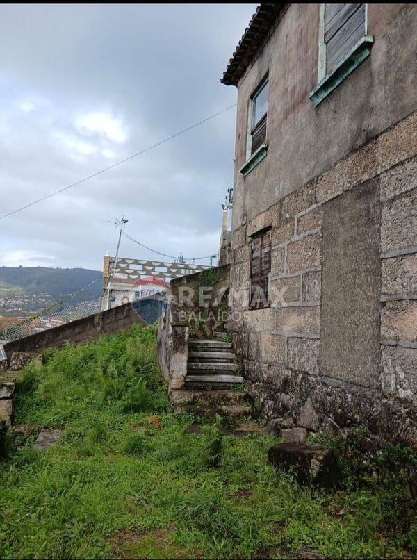 Villa for sale in Moana - € 185,000 (Ref: 9727524)