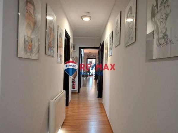 10 bedroom Hotel for sale in Moana with garage - € 580,000 (Ref: 9727525)