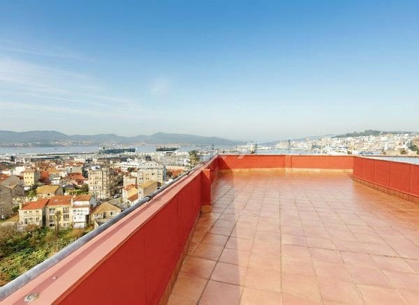 4 bedroom Flat for sale in Vigo - € 289,000 (Ref: 9730680)