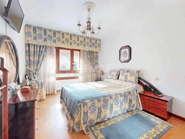 4 bedroom Flat for sale in Vigo - € 289,000 (Ref: 9730680)