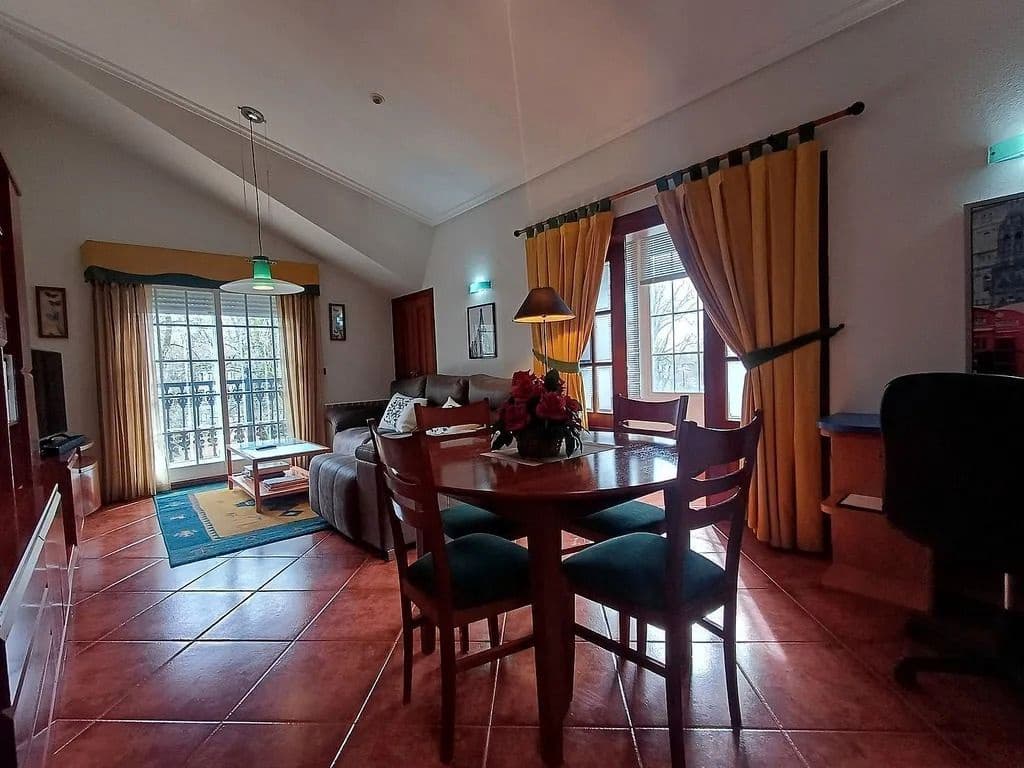 2 bedroom Apartment for sale in A Caniza - € 99,000 (Ref: 9730683)