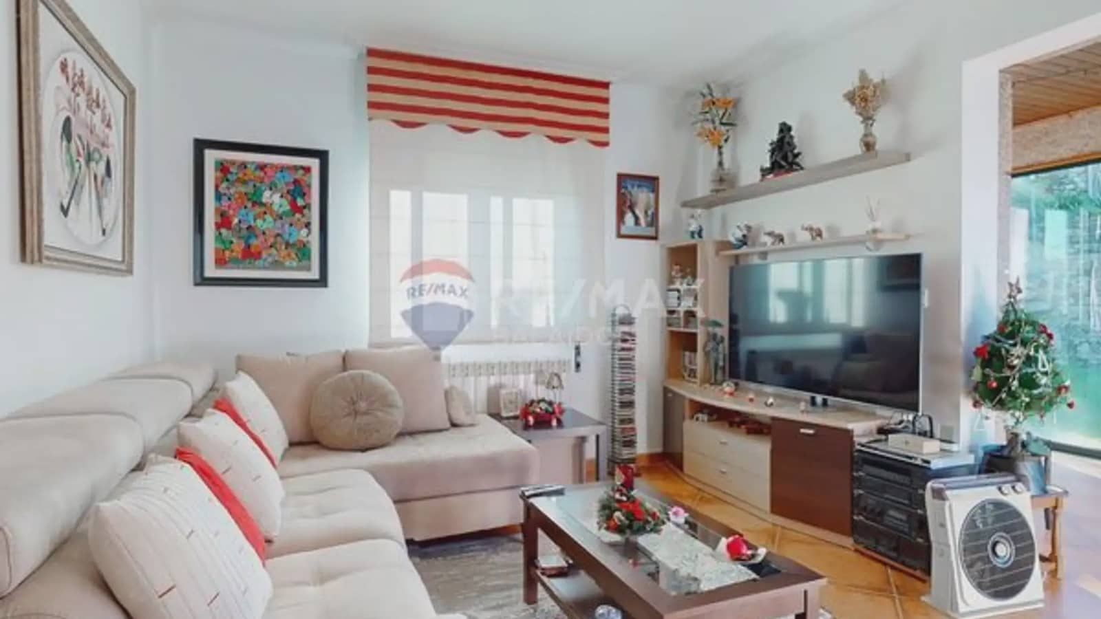 4 bedroom Villa for sale in Vigo with garage - € 570,000 (Ref: 9733904)