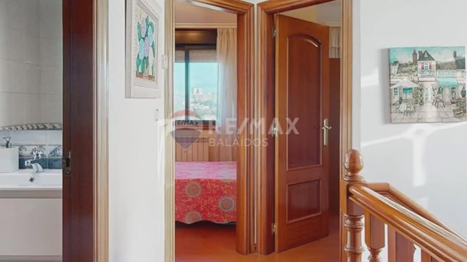 4 bedroom Villa for sale in Vigo with garage - € 570,000 (Ref: 9733904)