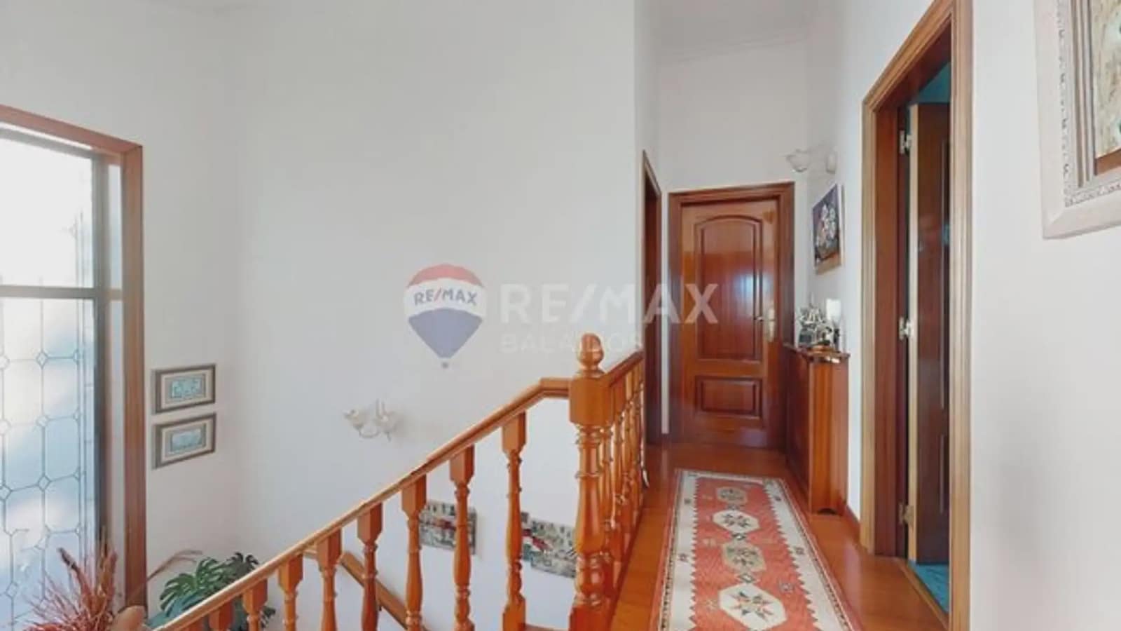 4 bedroom Villa for sale in Vigo with garage - € 570,000 (Ref: 9733904)