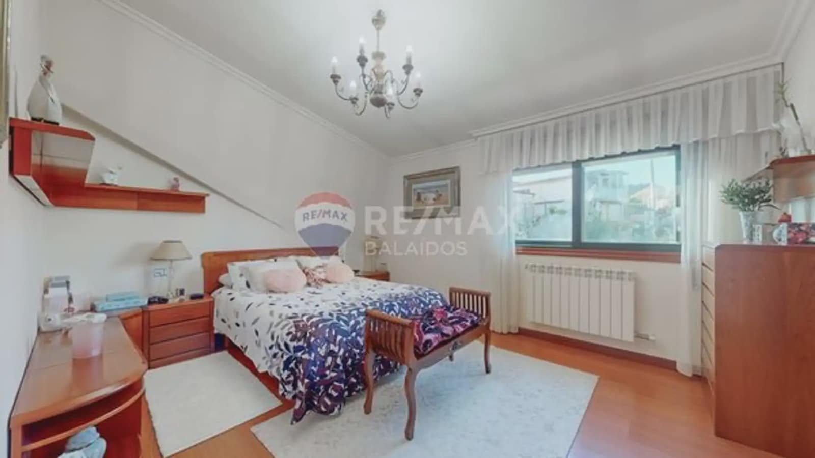 4 bedroom Villa for sale in Vigo with garage - € 570,000 (Ref: 9733904)