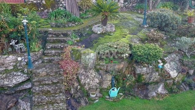 4 sovrum Villa till salu i Vigo med garage - 570 000 € (Ref: 9733904)