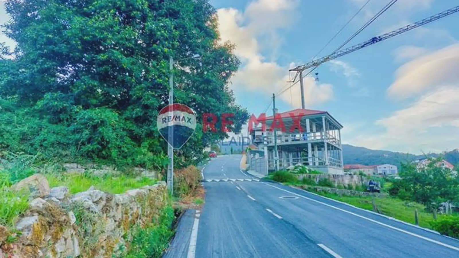 4 bedroom Villa for sale in Vilaboa - € 155,000 (Ref: 9733905)